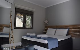 Antigonis Garden House